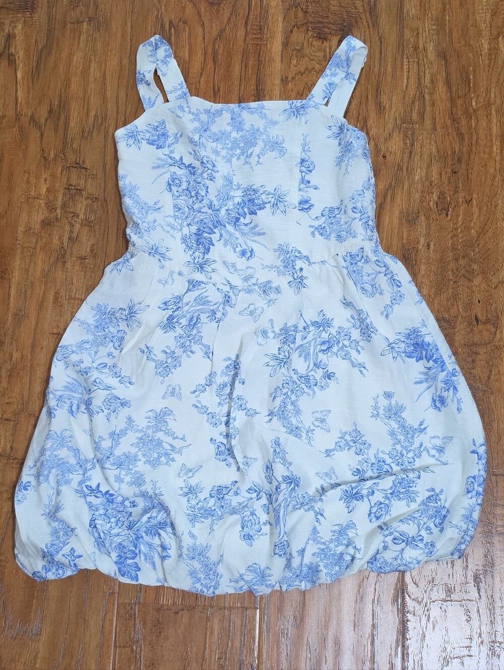As U Wish White Bubble Sundress with Blue Floral Print Size 12